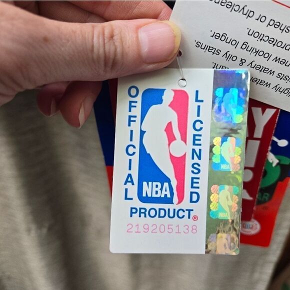 Nwt Chicago Bulls winter jacket Fans Gear NBA licensed mens med red black Jordan - Picture 5 of 16